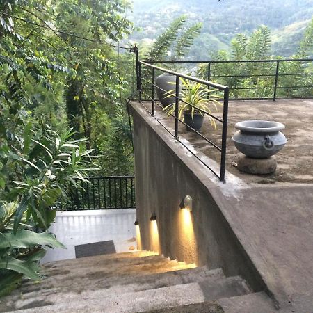 캔디 Selyna Sky Terrace B&B 외부 사진