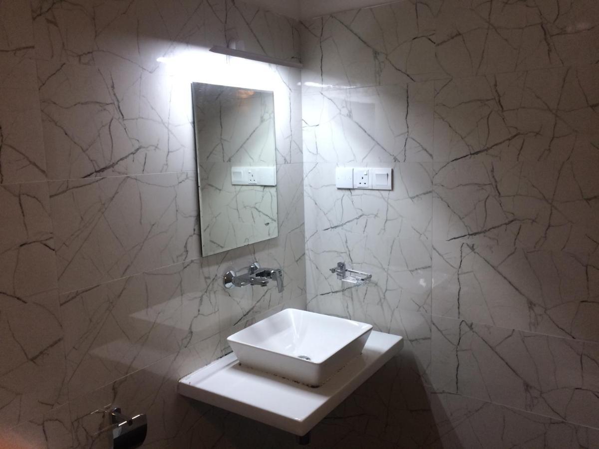 캔디 Selyna Sky Terrace B&B 외부 사진